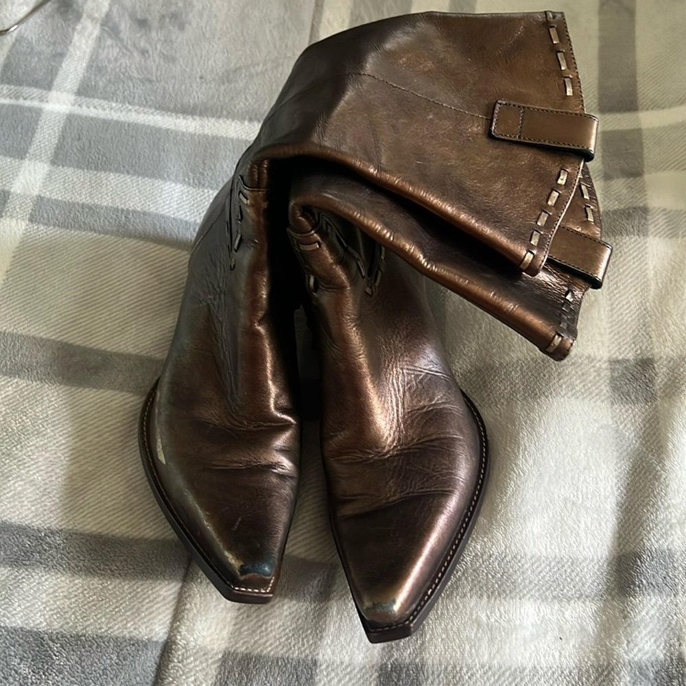 Bronze cowboy boots